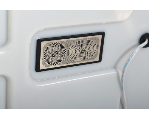 Зеркало со встроенным светильником, сенсорным выключателем, bluetooth, цифровым термометром, радио BelBagno SPC-GRT-900-800-LED-TCH-RAD