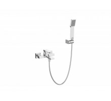 Смеситель для ванны и душа в комплекте с ручным душем, шлангом и держателем BelBagno ROM-VASM-CRM