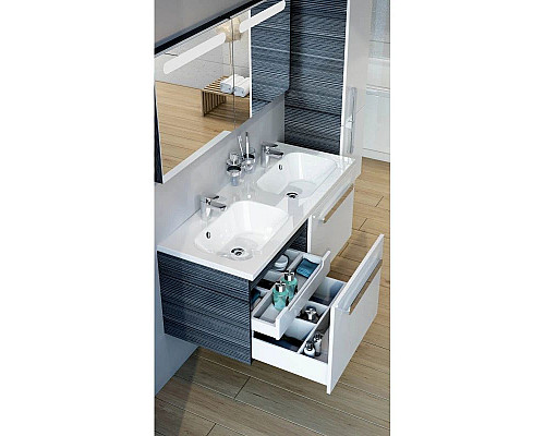 Заказать Зеркало с подсветкой белый глянец 60х55 см Ravak Chrome  X000000546 в магазине сантехники Santeh-Crystal.ru