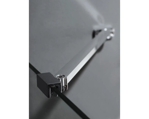 Заказать Душевой уголок Cezares Triumph 100x100 см прозрачное стекло TRIUMPH-D-A-12-100-C-Cr-R в магазине сантехники Santeh-Crystal.ru