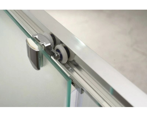 Купить Душевой уголок 110-125x90 см BelBagno UNIQUE-AH-1-110/125-90-C-Cr прозрачное в магазине сантехники Santeh-Crystal.ru