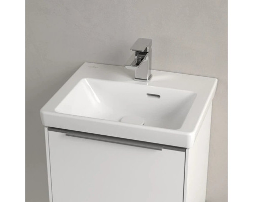 Купить Раковина 45х37см Villeroy & Boch Subway 3.0 4370FK01 в магазине сантехники Santeh-Crystal.ru