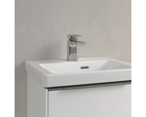 Купить Раковина 45х37см Villeroy & Boch Subway 3.0 4370FK01 в магазине сантехники Santeh-Crystal.ru