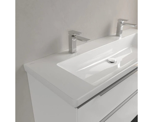 Купить Раковина 130х47,5 см Villeroy & Boch Subway 3.0 4A70D101 в магазине сантехники Santeh-Crystal.ru