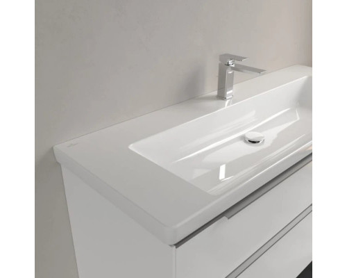 Купить Раковина 130х47,5 см Villeroy & Boch Subway 3.0 4A70D201 в магазине сантехники Santeh-Crystal.ru