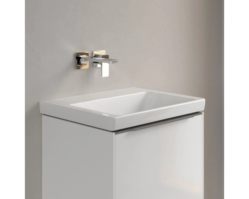 Купить Раковина 55х44 см Villeroy & Boch Subway 3.0 4A70F601 в магазине сантехники Santeh-Crystal.ru