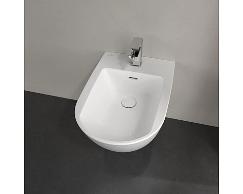 Заказать Подвесное биде Villeroy & Boch Subway 3.0 44700001 в магазине сантехники Santeh-Crystal.ru