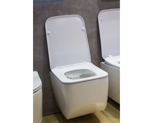 Заказать Подвесной безободковый унитаз Art&Max Liberty AM015CHR в магазине сантехники Santeh-Crystal.ru