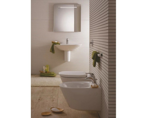 Купить Сиденье для унитаза с микролифтом Ideal Standard Tonic K706101 в магазине сантехники Santeh-Crystal.ru