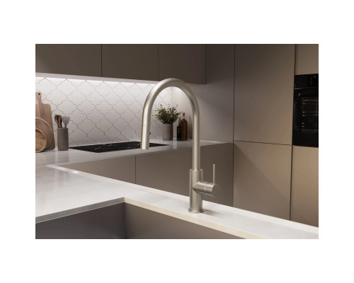 Смеситель для кухни Vincea City VKF-2C1BN с выдвижным изливом, сатин