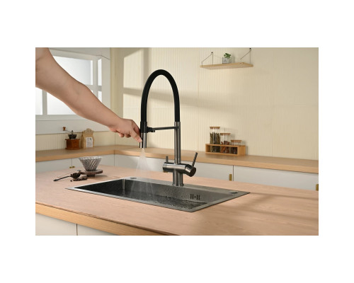 Смеситель для кухни Vincea VKF-120GM с подключением к фильтру, гибким изливом, вороненая сталь