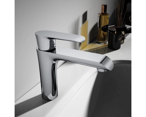 Смеситель для раковины без донного клапана Vincea Esse VBF-1E1CH