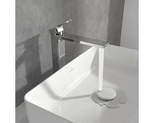 Купить Смеситель для раковины без донного клапана Villeroy & Boch Subway 3.0 TVW11200400061 в магазине сантехники Santeh-Crystal.ru
