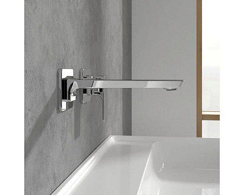 Приобрести Смеситель для раковины без донного клапана Villeroy & Boch Subway 3.0 TVW11200700061 в магазине сантехники Santeh-Crystal.ru