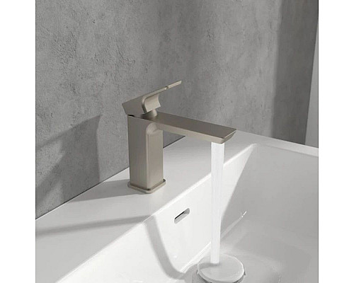 Купить Смеситель для раковины без донного клапана Villeroy & Boch Subway 3.0 TVW11200300064 в магазине сантехники Santeh-Crystal.ru