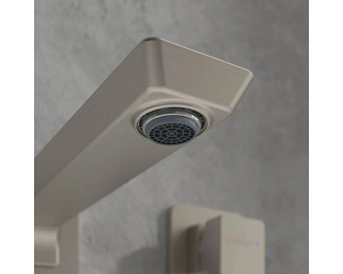 Приобрести Смеситель для раковины без донного клапана Villeroy & Boch Subway 3.0 TVW11200700064 в магазине сантехники Santeh-Crystal.ru