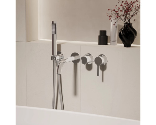 Смеситель для ванны Vincea Villa VTFW-1VL1CH встраиваемый, с душевым гарнитуром, хром