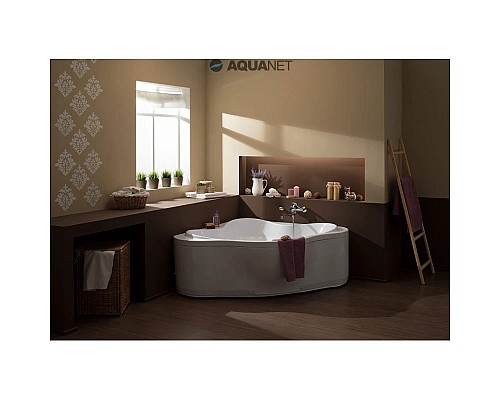 Заказать Акриловая ванна 150x150 см Aquanet Margarita 00205525 в магазине сантехники Santeh-Crystal.ru