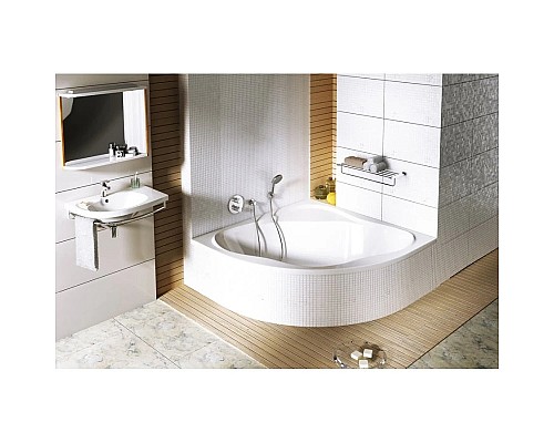 Купить Акриловая ванна NewDay PU PLUS 150x150 Ravak C681000000 в магазине сантехники Santeh-Crystal.ru