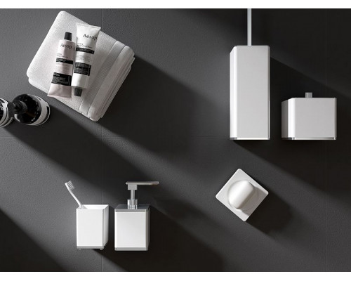 Купить Ершик для унитаза Boheme 10949-B-G Черный Золото в магазине сантехники Santeh-Crystal.ru