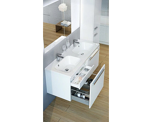 Заказать Зеркало Ravak Oblong 70 X000001563 с подсветкой квадратное в магазине сантехники Santeh-Crystal.ru