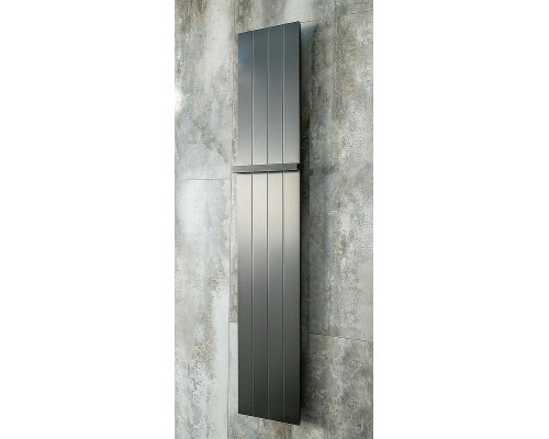 Электрический полотенцесушитель Boheme Flat 725-B Черный