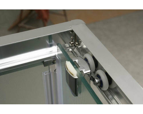 Купить Душевой уголок BelBagno Uno 120х90 UNO-195-AH-2-120/90-C-Cr профиль Хром стекло прозрачное в магазине сантехники Santeh-Crystal.ru