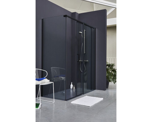 Приобрести Душевая дверь Jacob Delafon Contra Black 140 E22C140-BL профиль Черный стекло прозрачное в магазине сантехники Santeh-Crystal.ru