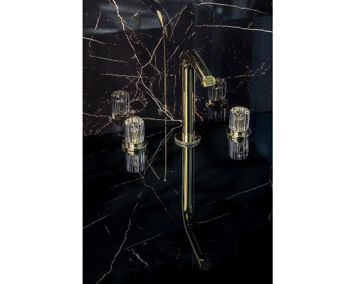 Смеситель для раковины Boheme Elegante 152-G-EL Золото