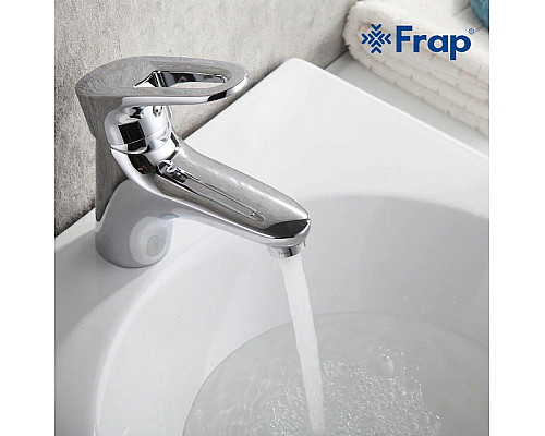 Купить Смеситель для раковины Frap H68 F1268 с гигиеническим душем Хром в магазине сантехники Santeh-Crystal.ru