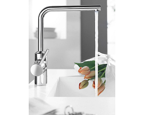 Приобрести Смеситель для кухни Kludi L-Ine 428140577 Хром в магазине сантехники Santeh-Crystal.ru