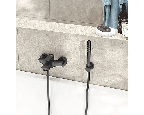 Приобрести Смеситель для ванны Kludi Pure Style 406813975 Черный матовый в магазине сантехники Santeh-Crystal.ru