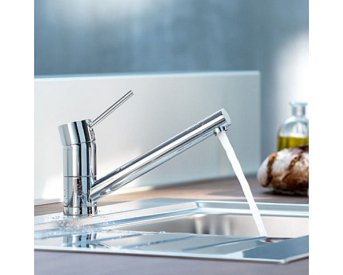 Приобрести Смеситель для кухни Kludi Scope 339330575 Хром в магазине сантехники Santeh-Crystal.ru