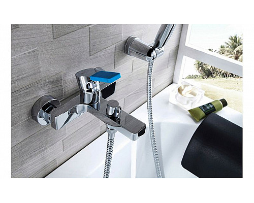 Заказать Смеситель для ванны Lemark Aura LM0614C Хром в магазине сантехники Santeh-Crystal.ru