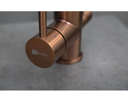 Приобрести Смеситель для кухни Lemark Expert LM5061RGN Розовое золото в магазине сантехники Santeh-Crystal.ru