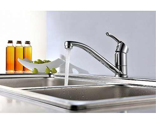 Приобрести Смеситель для кухни Lemark Plus Strike LM1104C Хром в магазине сантехники Santeh-Crystal.ru