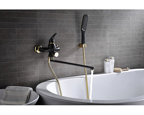 Приобрести Смеситель для ванны Lemark Swan LM5451BG универсальный Черный матовый Золото в магазине сантехники Santeh-Crystal.ru