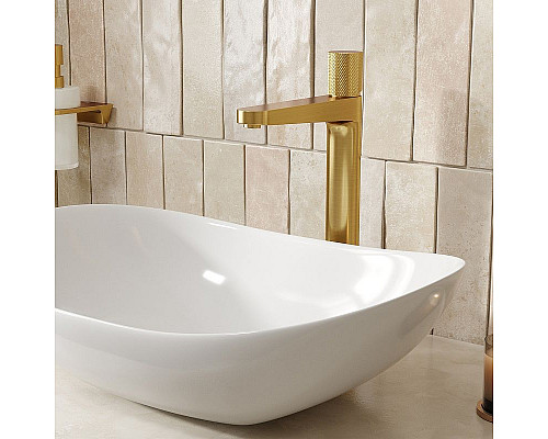 Приобрести Смеситель для раковины WasserKRAFT Schunter 8203H Золото матовое в магазине сантехники Santeh-Crystal.ru