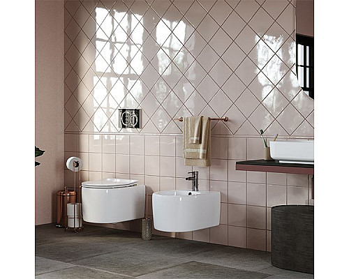 Приобрести Унитаз Ceramica Nova Moments CN3003 подвесной с сиденьем Микролифт в магазине сантехники Santeh-Crystal.ru