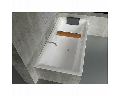 Купить Акриловая ванна Riho Still Square 180х80 B099032005 без гидромассажа в магазине сантехники Santeh-Crystal.ru