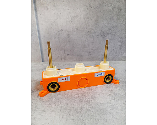 Смеситель для раковины AltroBagno Beatrice 010601 Cr