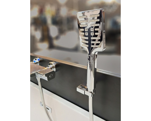 Смеситель для ванны с термостатом AltroBagno Lamberto 020401 Cr