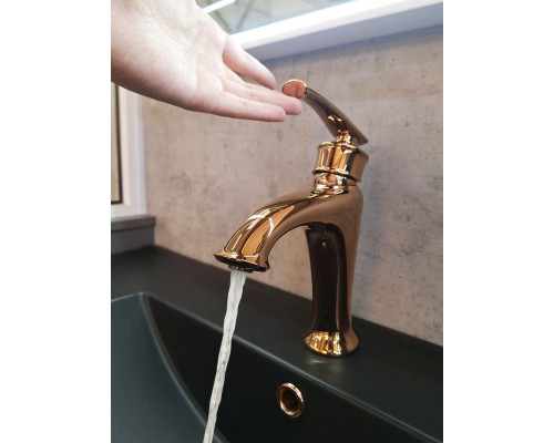 Смеситель для раковины AltroBagno Beatrice 0115 R Or