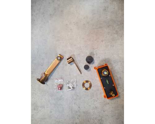 Смеситель для раковины AltroBagno Unione 010506 RaSp