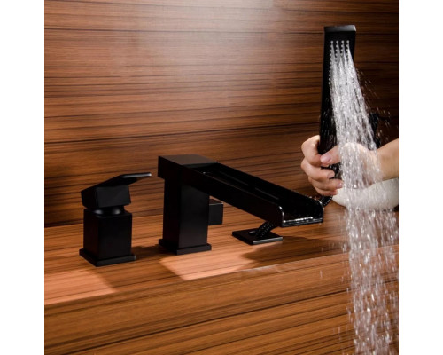 Смеситель на борт ванны Groсenberg GB6008-2 Черный матовый