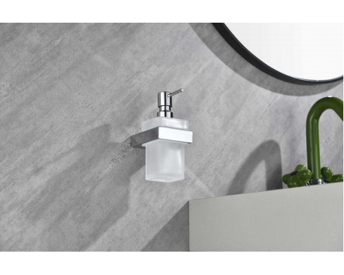 Настенный дозатор для жидкого мыло Grocenberg AC0028 (Хром)