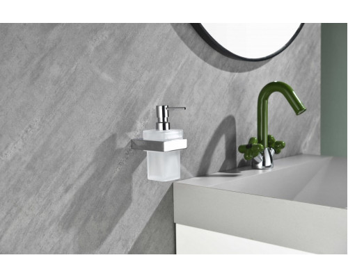 Настенный дозатор для жидкого мыло Grocenberg AC0028 (Хром)