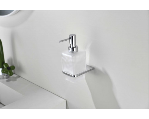 Настенный дозатор для жидкого мыло Grocenberg AC0064 (Хром)