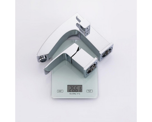 Смеситель Raglo R01.31 на борт ванны врезной монолитный, хром