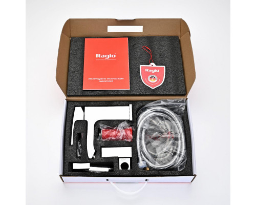 Смеситель Raglo R01.12 для раковины с гигиеническим душем монолитный, хром